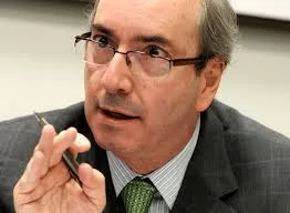 Cunha decide votar nesta quarta novo texto que reduz maioridade penal 1 Cunha decide votar nesta quarta novo texto que reduz maioridade penal
