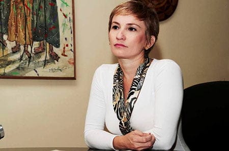 HAPPY BIRTHDAY - Assessora de Comunicação, Andréa Zílio, apaga velinhas amanhã. Pela legião de amigos e admiradores, não vai passar em branco. Coluna da Jô deseja caminhos de luz e paz!  