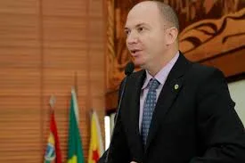 Gehlen Diniz apresenta anteprojeto de lei que isenta “freteiros” de IPVA