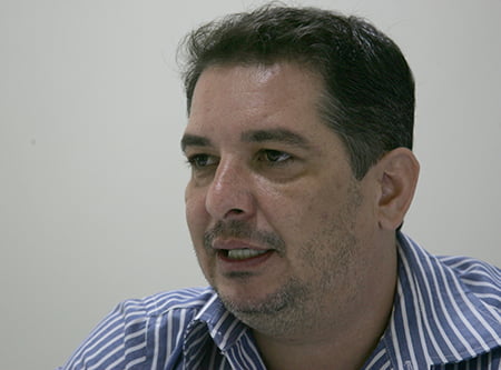 Nenhum acreano doou medula óssea 3 Oncologista Antônio Vendetti explica como é o transplante. (FOTO: ODAIR LEAL/AGAZETA)