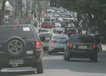 População reclama da falta de agentes de trânsito durante apagão