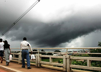 Portal de Meteorologia aponta chances de tempestade atingir o Acre na quinta