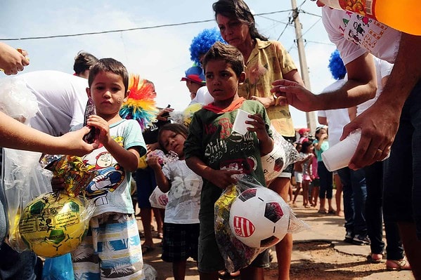 Projeto Criança Feliz promove grande bazar solidário neste sábado