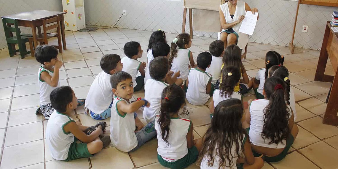 Rio Branco abre processo seletivo com 86 vagas para contratação temporária de professores e servidores administrativos