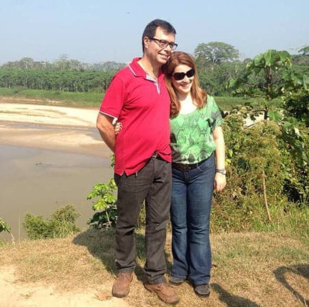 Nas belas paisagens que cercam Santa Rosa do Purus, a vice-governadora Nazaré Araújo e o esposo, empresário Luiz Lambert