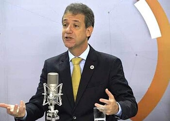 Vacina contra a dengue pode estar disponível em 2018, diz ministro da Saúde