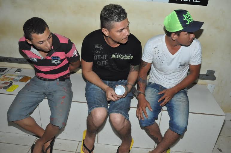 Polícia prende três homens acusados de tráfico de drogas 1 Policia prende três homens acusados de tráfico de drogas 3