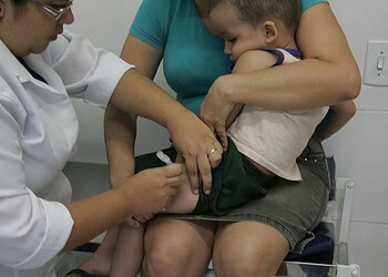 Acre não alcança meta mínima de vacinação contra paralisia infantil