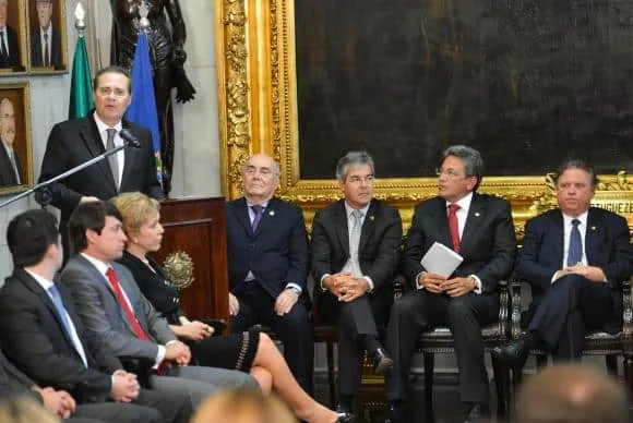 Senado instala comissão para reduzir burocracia da administração pública 1 Senado instala comissão para reduzir burocracia da administração pública