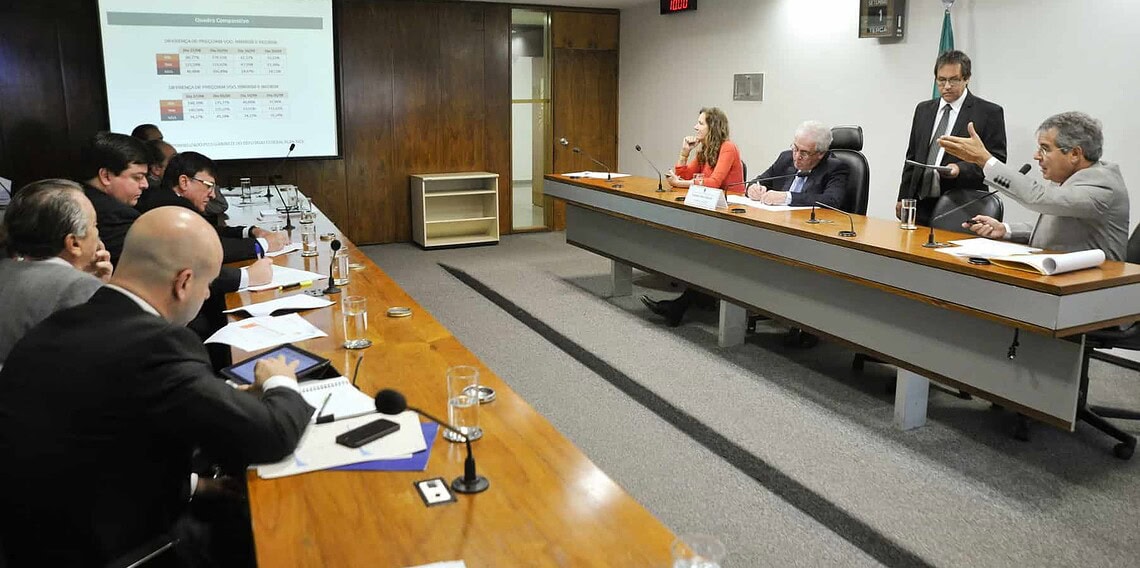 Senadores criticam 'preços abusivos' de passagens aéreas para a Amazônia