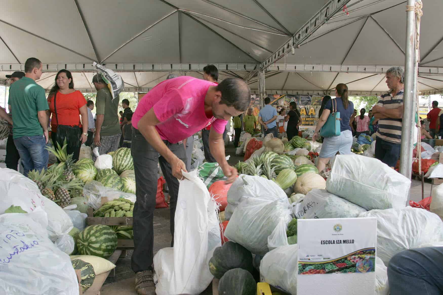“PAA garante que nosso público tenha refeições saudáveis e de boa qualidade”, afirmou a representantes de uma das entidades beneficiadas pelo programa 3 Aquisição de alimentos - OL (2)