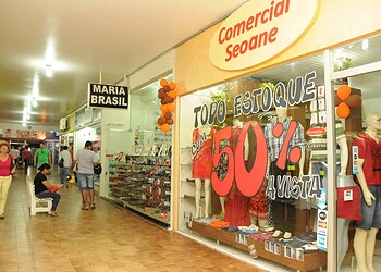 Promoções atraem clientes e evitam estoque parado durante crise, diz Fecomércio/AC