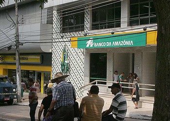 Atenção para funcionamento de repartições públicas e privadas durante feriado prolongado