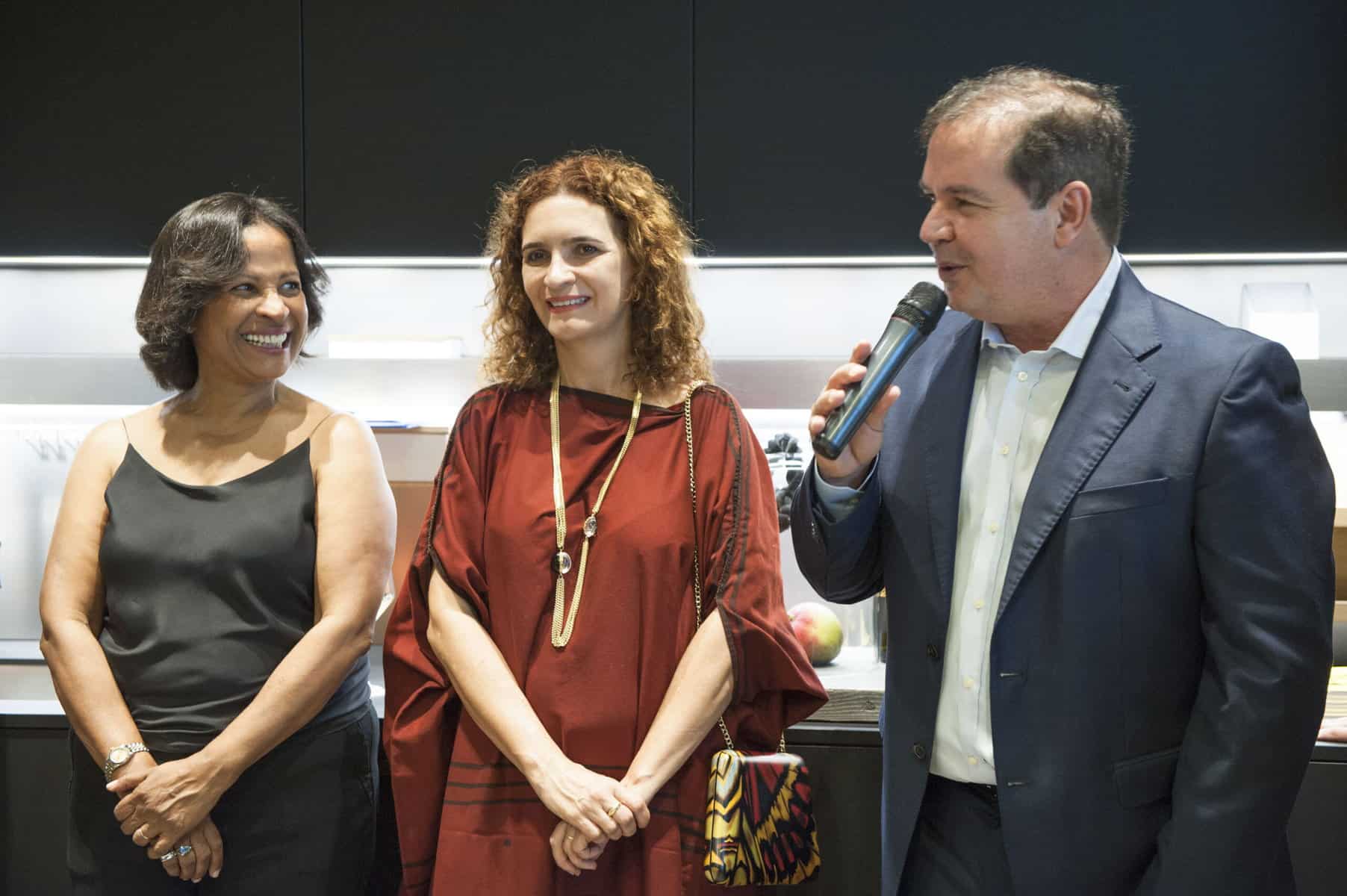 Governador Tião Viana e primeira-dama Marlúcia Cândida apresentam na Itália trabalhos desenvolvidos no Acre. (Foto: Agencia Acre)