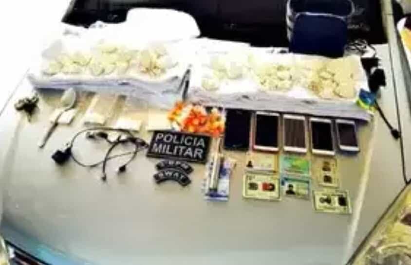 Mulher de traficante é flagrada - CEDIDA (1)