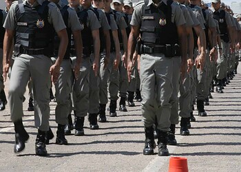 Deputados repudiam exclusão de PM por ser portador de Hepatite B