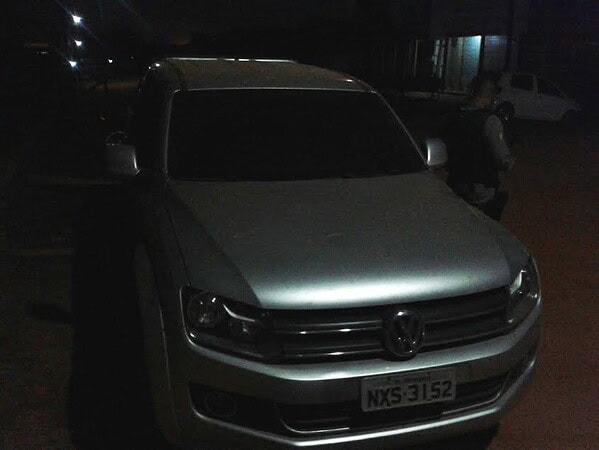 Polícia recupera caminhonete roubada na fronteira com a Bolívia