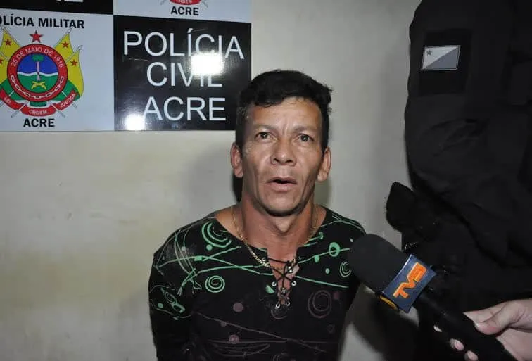 Ao chegar à delegacia, o acusado confessou o crime
