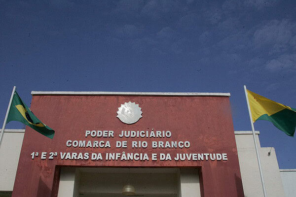 Com 54 candidatos, eleição para conselheiro tutelar acontece nesse domingo