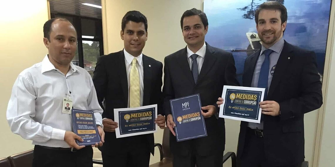 Mais instituições aderem à campanha Dez Medidas Contra a Corrupção no Acre 1 Mais instituições aderem à campanha Dez Medidas Contra a Corrupção no Acre