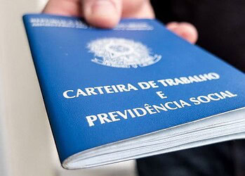 Pelo sexto mês seguido, o país demitiu mais do que contratou