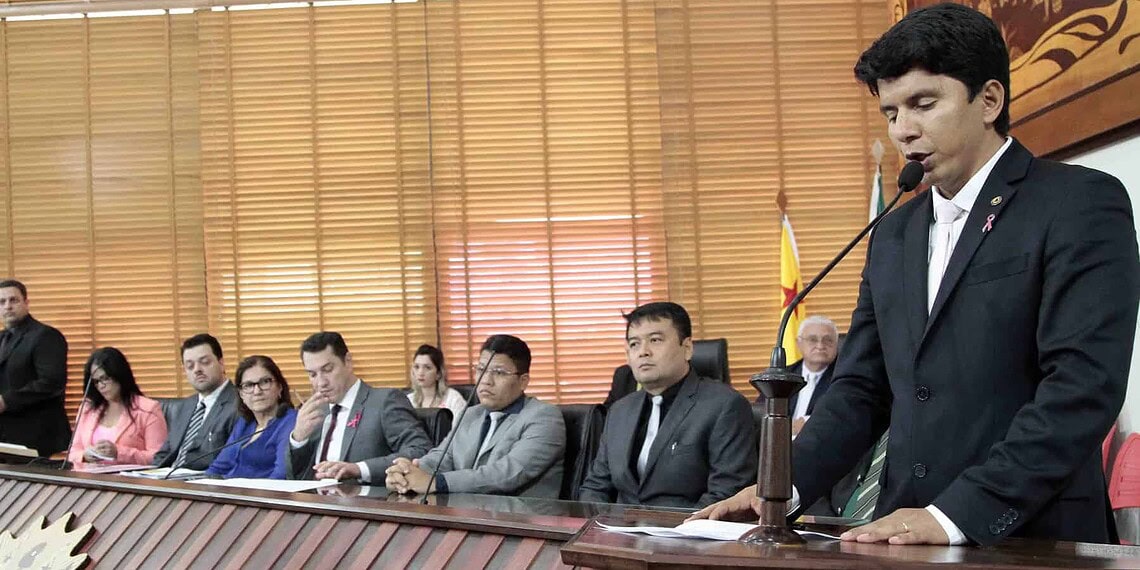 Aleac realiza sessão solene em alusão ao Dia do Médico 1 Aleac realiza sessão solene em alusão ao Dia do Médico