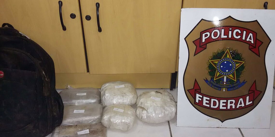 Polícia Federal apreende 8 Kg de cocaína em Cruzeiro do Sul 1 Polícia Federal apreende 8 Kg de cocaína em Cruzeiro do Sul