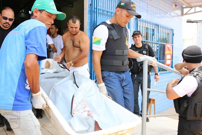 Autor do latrocínio de filho de João Eduardo é preso na Vila Acre 3 Autor do latrocínio de filho de João Eduardo é preso pela Polícia na Vila Acre 1