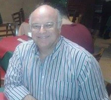 Advogado Marco Palácio, que tem ensinado os acordes à comunidade da cidade do povo. Fazendo a diferença