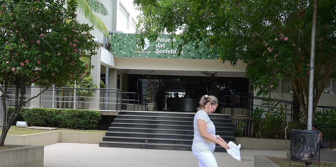 Feriado do dia do servidor público é transferido para sexta-feira, 30 1 Feriado do dia do servidor público é transferido para sexta-feira, 30