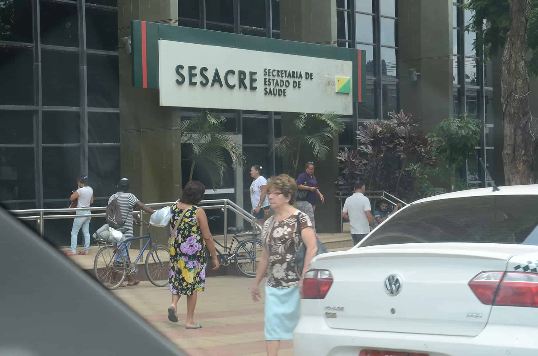 Feriado do dia do servidor público é transferido para sexta-feira, 30 3 Feriadão - OL (4)