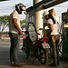 Preço da gasolina sofre novo reajuste e em alguns postos ultrapassa os R$ 4