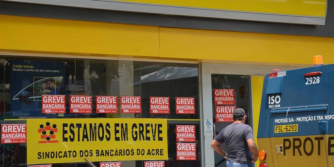 Bancos mantém greve e devem analisar proposta de 10% de aumento 1 Bancos mantém greve e devem analisar proposta de 10% de aumento
