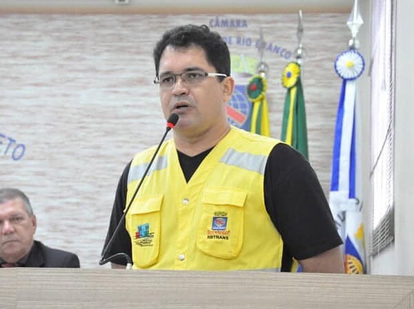 Diretor de transporte da Rbtrans tem CNH suspensa em Rio Branco