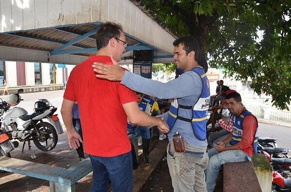 Leo de Brito apresenta PL que torna mototaxímetro obrigatório em cidades com mais de 40 mil habitantes