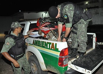PM recupera moto roubada em ramal na Transacreana
