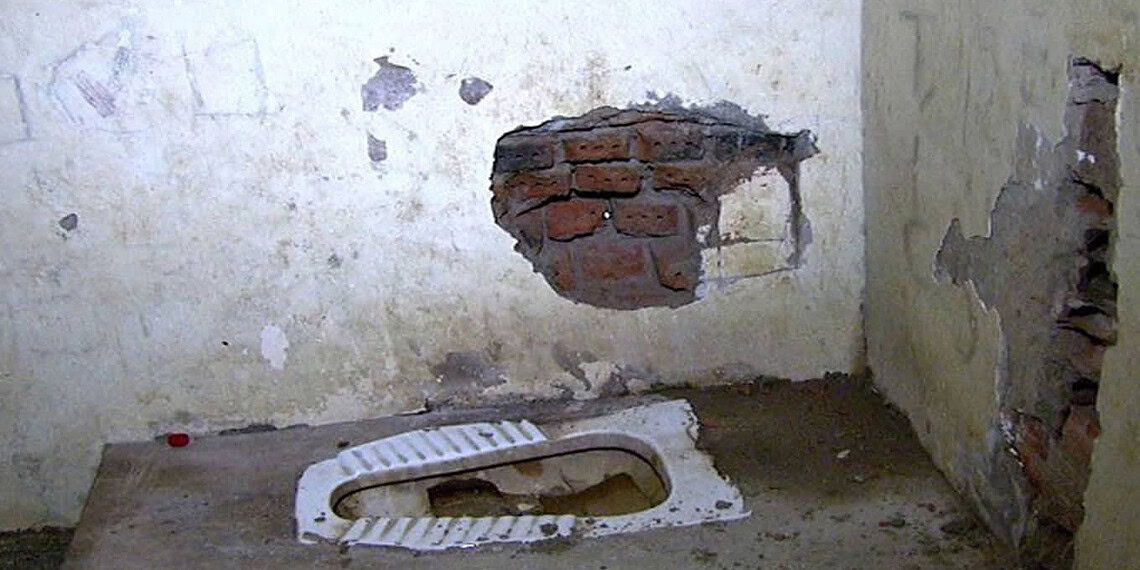 Presos quebram cela na DEFLA exigindo transferência para o Presídio 1 Presos quebram cela na DEFLA exigindo transferência para o Presídio