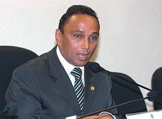 Sibá afirma ter sido grampeado após conversa com um dos investigados da Lava Jato