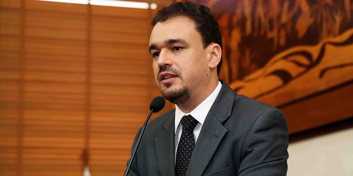 Daniel Zen propõe isenção de ICMS aos consumidores que produzem energia no Estado 1 Daniel Zen propõe isenção de ICMS aos consumidores que produzem energia no Estado