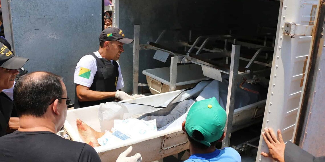 O comerciante João Souza do Nascimento foi assassinado com seis tiros ontem