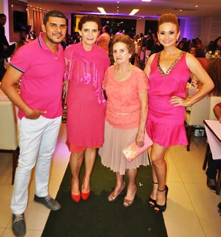 I NOITE ROSA, UMA NOITE ESPECIAL! 17 foto 1