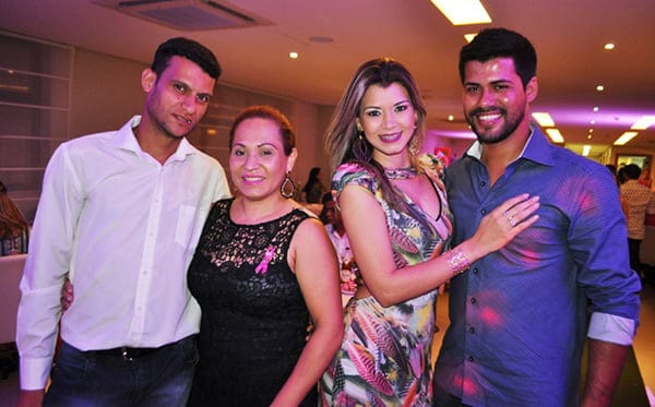 I NOITE ROSA, UMA NOITE ESPECIAL! 7 foto 11