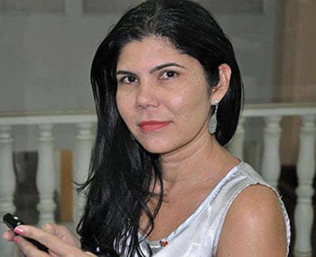 A GAZETA 30 ANOS - DEPOIMENTO: Dulcinéia Azevedo 1 A GAZETA 30 ANOS - DEPOIMENTO: Dulcinéia Azevedo