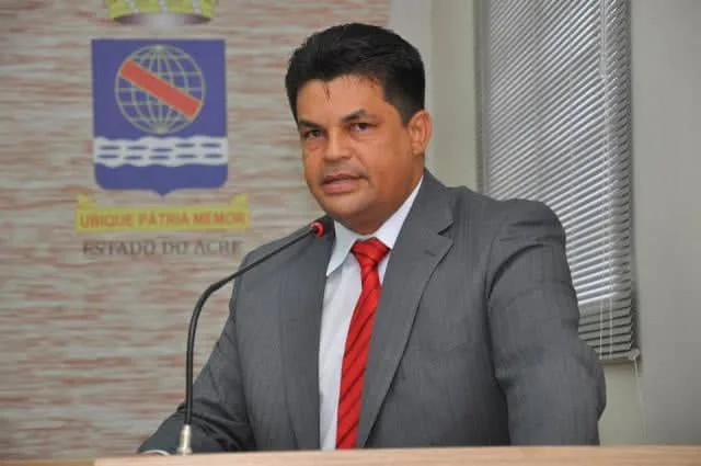 Vereador Manuel Marcos sugere a isenção de zona azul a jornalistas em serviço 1 Vereador Manuel Marcos sugere a isenção de zona azul a jornalistas em serviço