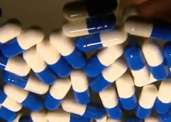 MP-AC pede e Justiça obriga Estado a fornecer remédios em falta na Unacon