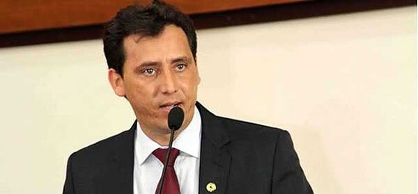 Jairo Carvalho frisa que apagões continuam trazendo prejuízos à população acreana