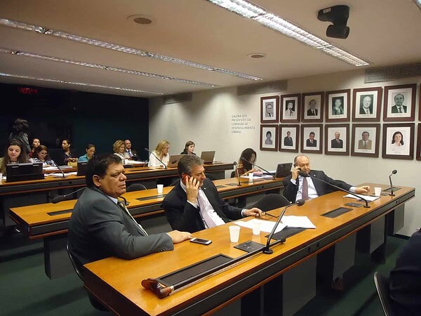 Comissão Desenvolvimento Urbano aprova projeto de Flaviano