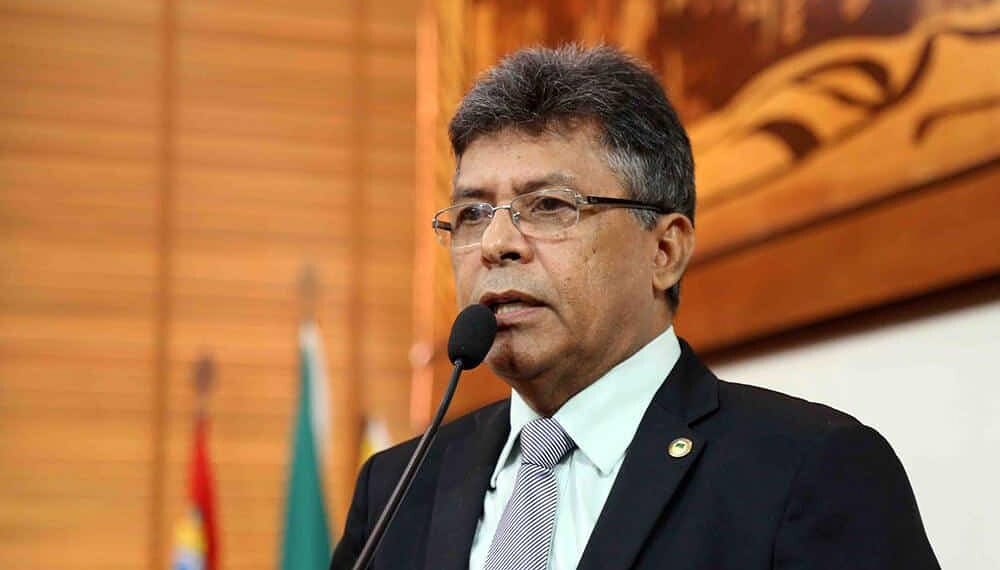 Antônio Pedro pede celeridade na implantação do Programa Minha Casa Minha Vida em Xapuri