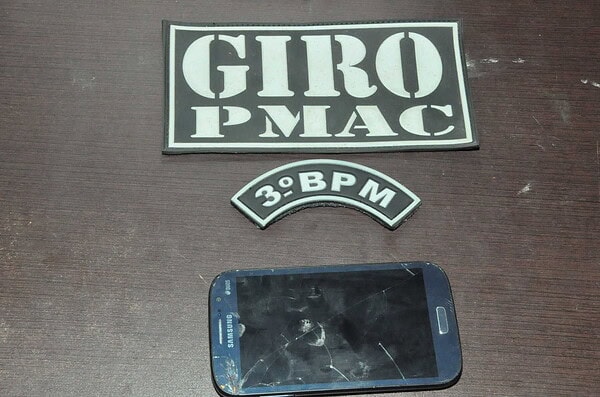 Homem cobra resgate por celular roubado