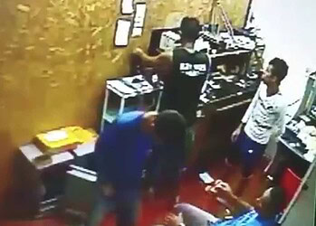 Homens armados invadem loja de Assistência a celular e roubam mais de R$ 10 mil